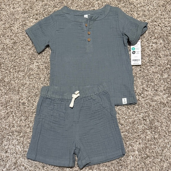 NWT Carters Matching Set - Picture 1 of 5